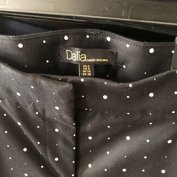 Dalia Modern Fit Black Polka Dot Fitted Pant Size 6 - Picture 7 of 7